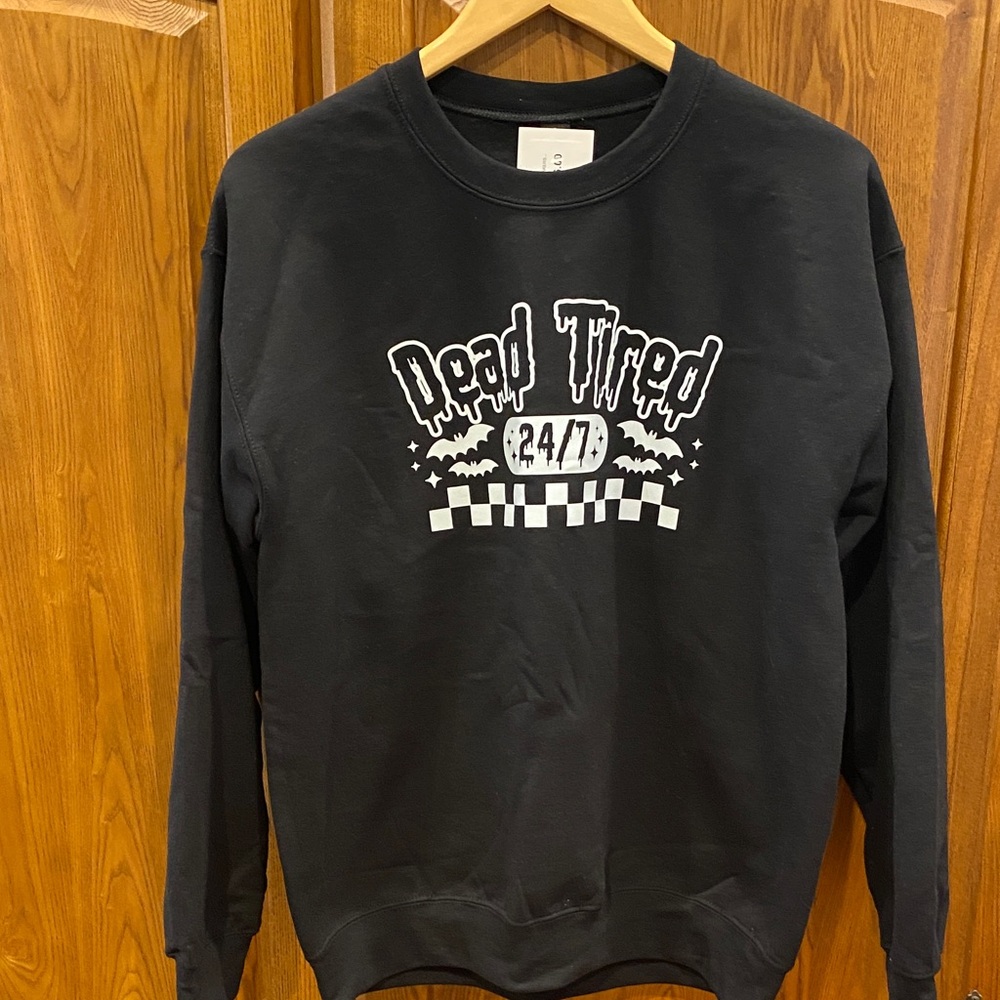 NWT Gildan Black Graphic Crewneck Sweatshirt size medium